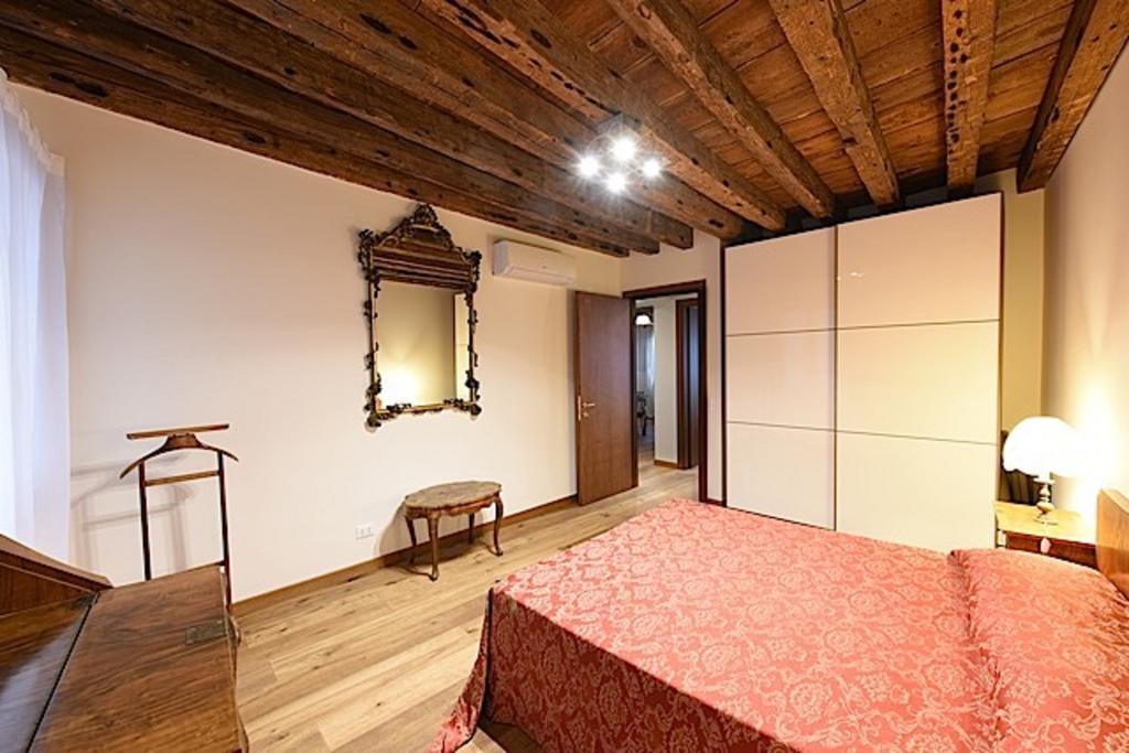 Mercerie E Capitello Apartamento *